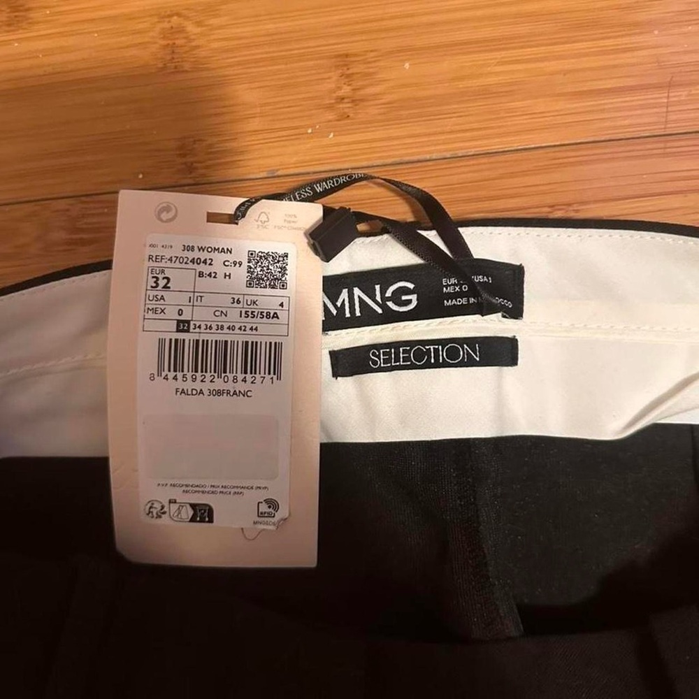 NWT MANGO SELECTION
STRAIGHT WOOL MINI-SKIRT NWT - image 6